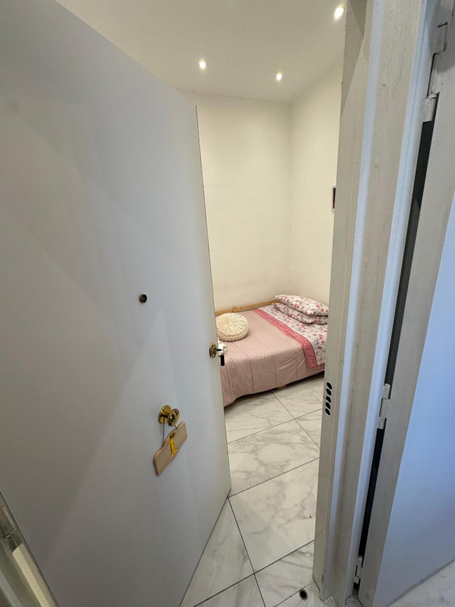 Residenza Marvin De Curtis Διαμέρισμα Νάπολη Εξωτερικό φωτογραφία